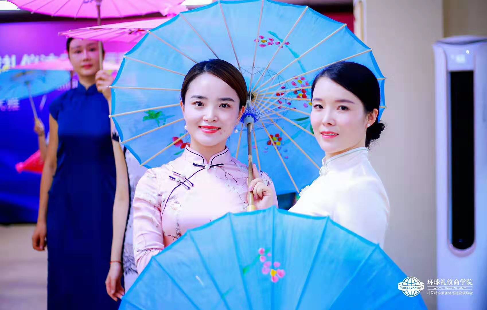 环球礼仪商学堂
